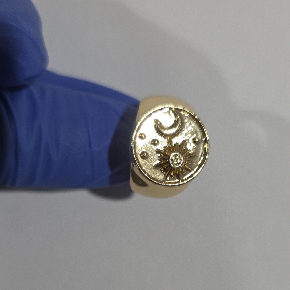 Celestial Sun & Moon Gold Signet Ring – Mystic Astrology Statement Jewelry - 6.5 - Picture 10 of 11